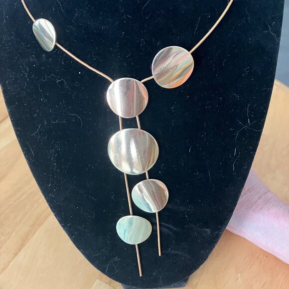 Totally Unique Gold Necklace with Staggered Gold Disks NEW - Picture 1 of 5